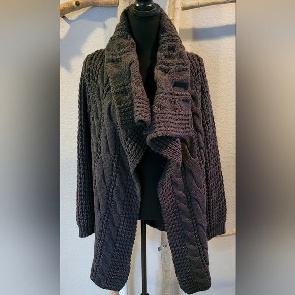 POL Cable Knit Cardigan - Picture 2 of 6